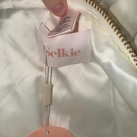 Selkie the vanilla pillow purse bag - Picture 5 of 8